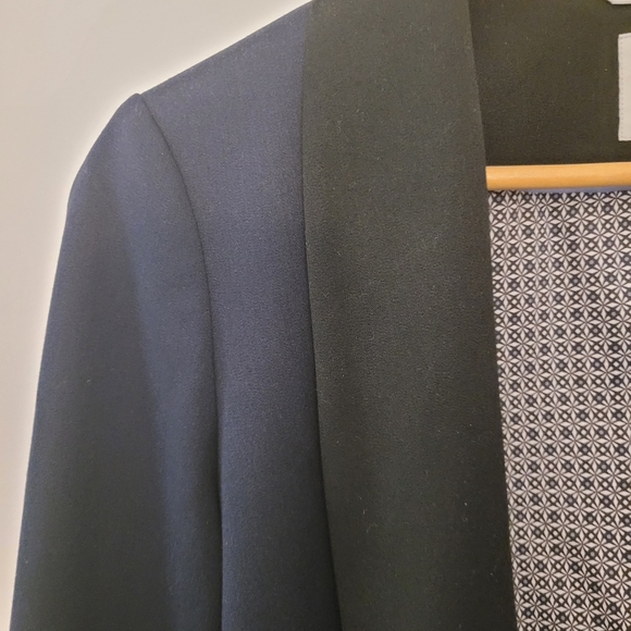 Quality blazer - Picture 2 of 4